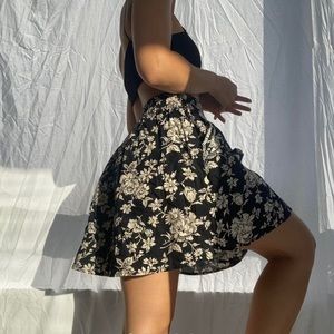 Cute, flowy, flower print skirt.